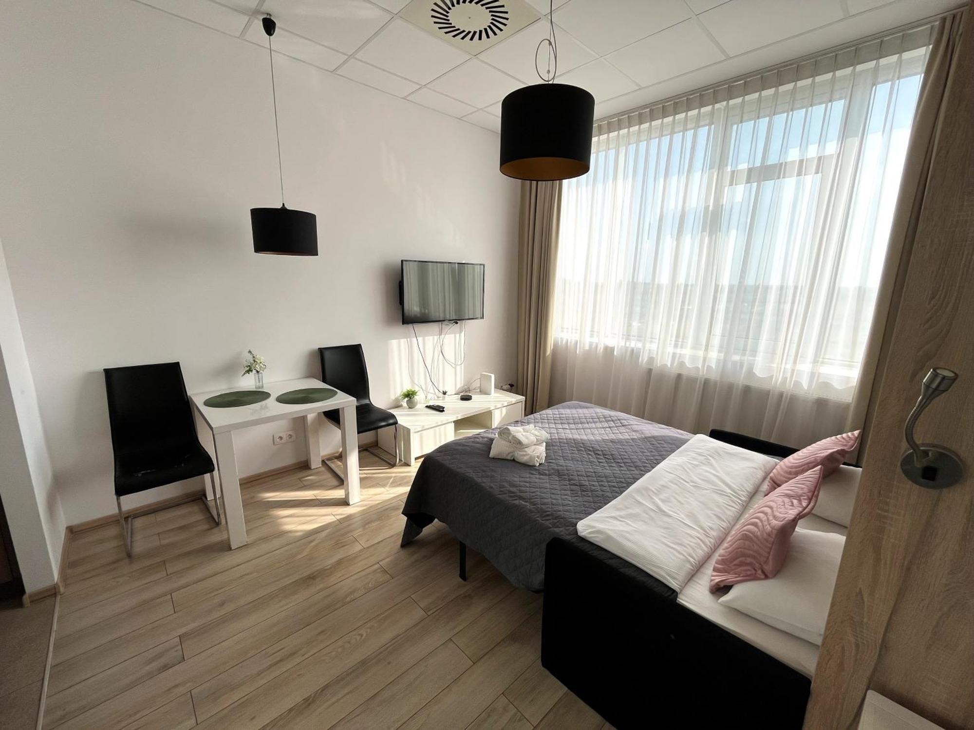 Aleje Jerozolimskie 216 By Perfect Apart Warsaw Room photo